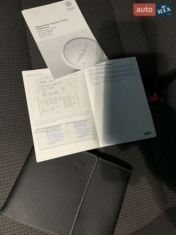 Минивэн Volkswagen Transporter 2021 в Киеве