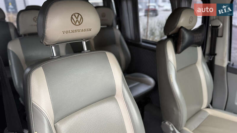 Минивэн Volkswagen Transporter 2005 в Ивано-Франковске