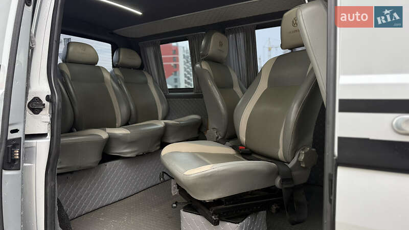 Минивэн Volkswagen Transporter 2005 в Ивано-Франковске