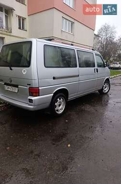 Минивэн Volkswagen Transporter 2003 в Ровно