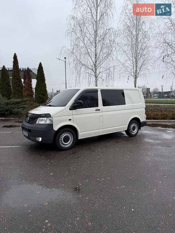Минивэн Volkswagen Transporter 2005 в Смеле