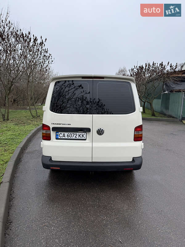Минивэн Volkswagen Transporter 2005 в Смеле