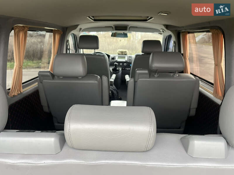 Мікроавтобус вантажний (до 3,5т) Volkswagen Transporter 2013 в Гаврилівці