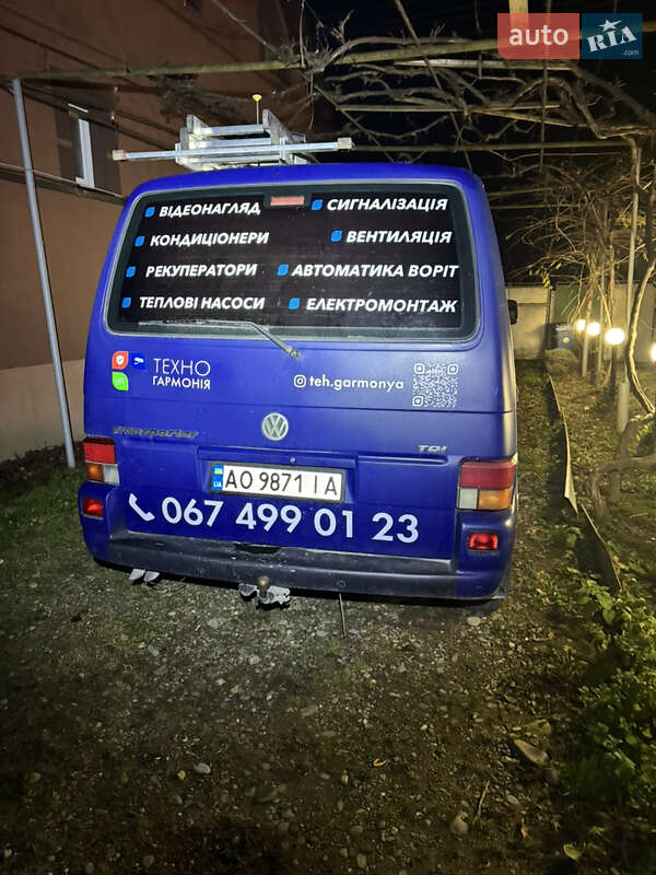 Минивэн Volkswagen Transporter 2003 в Тячеве