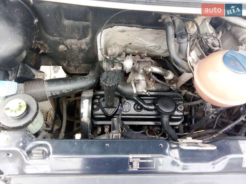 Минивэн Volkswagen Transporter 1998 в Виннице