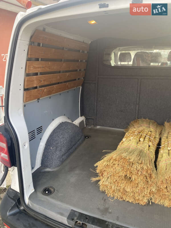 Минивэн Volkswagen Transporter 2018 в Хмельницком