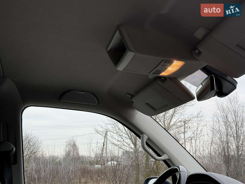 Вантажний фургон Volkswagen Transporter 2018 в Броварах