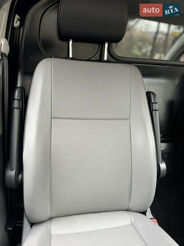 Вантажний фургон Volkswagen Transporter 2020 в Києві