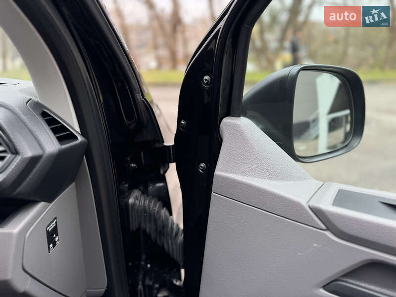 Вантажний фургон Volkswagen Transporter 2020 в Києві