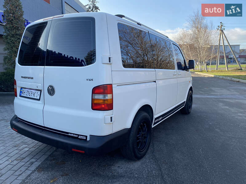 Минивэн Volkswagen Transporter 2006 в Павлограде