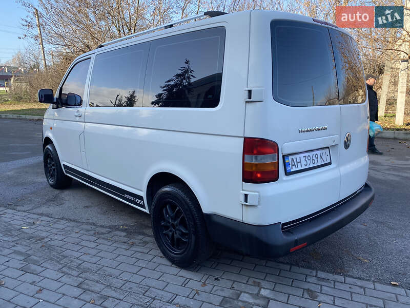 Минивэн Volkswagen Transporter 2006 в Павлограде