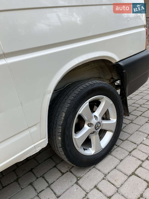 Вантажний фургон Volkswagen Transporter 2001 в Надвірній фото 18 Вантажний фургон Volkswagen Transporter 2001 в Надвірній