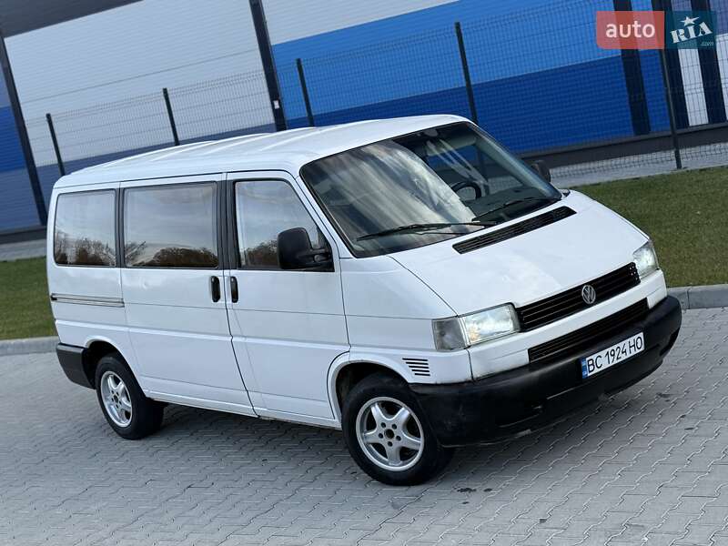 Мінівен Volkswagen Transporter 2000 в Львові