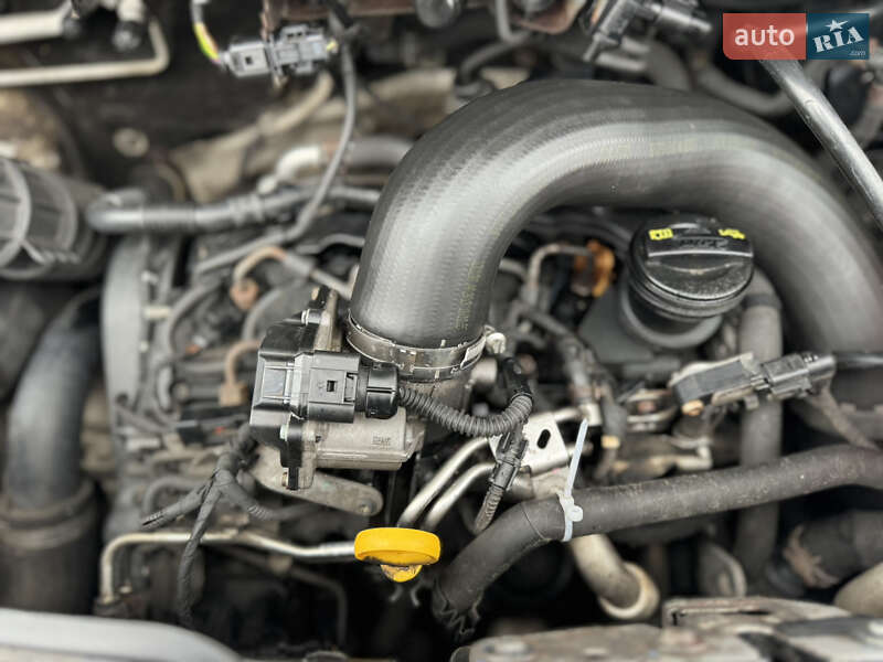 Грузовой фургон Volkswagen Transporter 2013 в Киеве