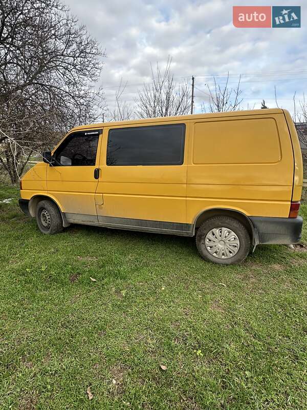 Мінівен Volkswagen Transporter 2000 в Херсоні