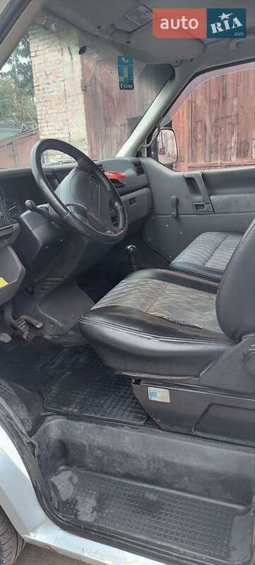 Мінівен Volkswagen Transporter 1998 в Умані