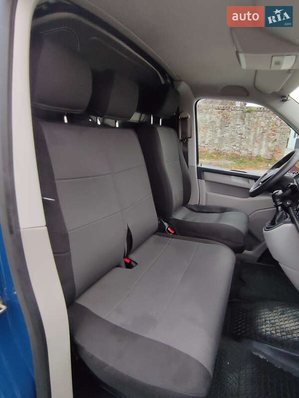 Вантажний фургон Volkswagen Transporter 2018 в Луцьку