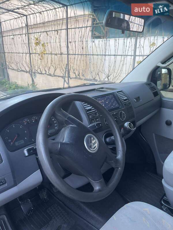 Минивэн Volkswagen Transporter 2003 в Измаиле фото 20 Минивэн Volkswagen Transporter 2003 в Измаиле