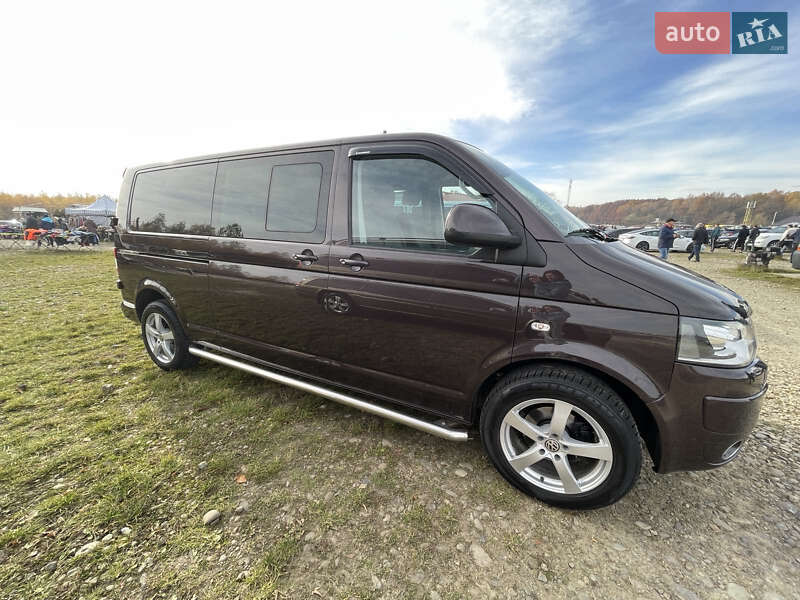 Мінівен Volkswagen Transporter 2013 в Надвірній