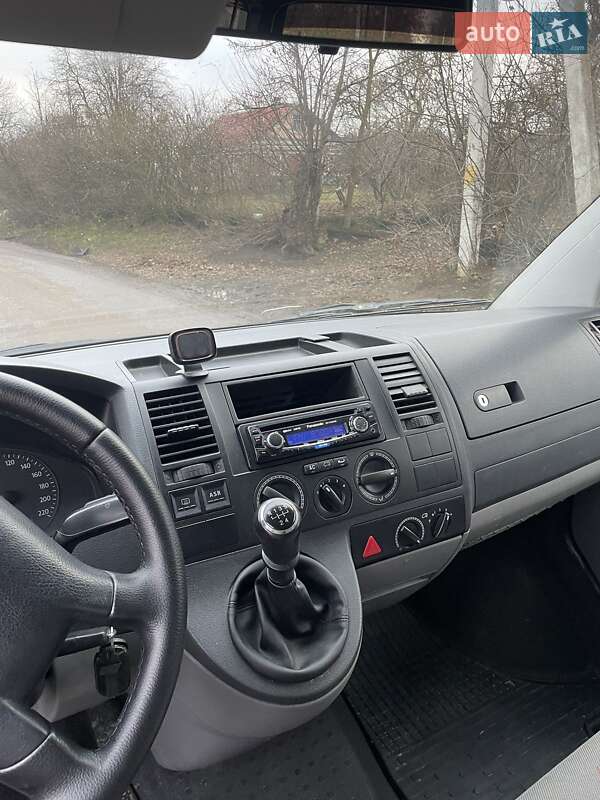 Мінівен Volkswagen Transporter 2006 в Острозі фото 11 Мінівен Volkswagen Transporter 2006 в Острозі