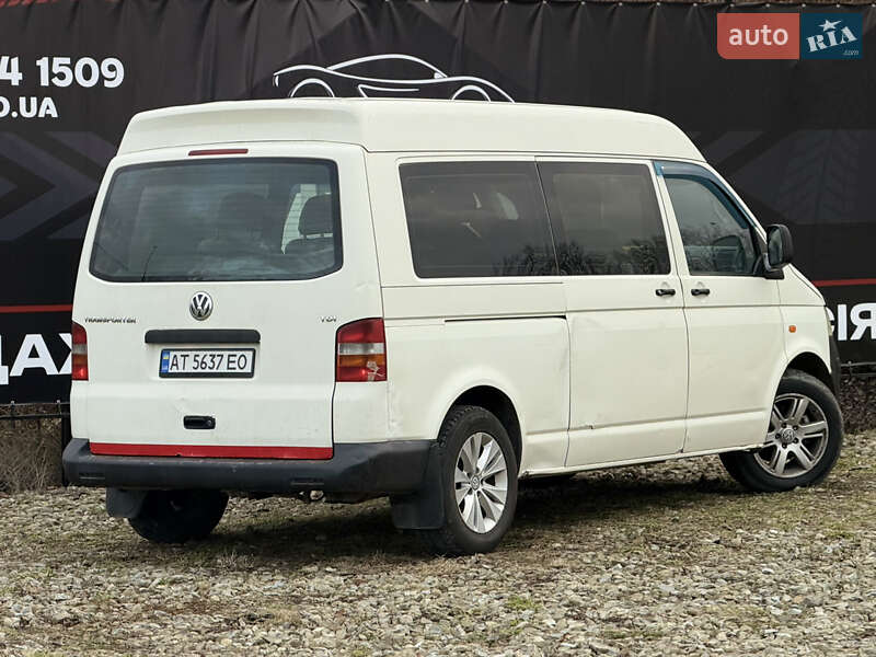 Мінівен Volkswagen Transporter 2005 в Івано-Франківську