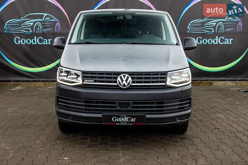 Вантажний фургон Volkswagen Transporter 2018 в Луцьку