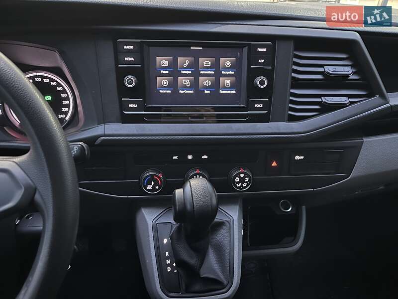 Мінівен Volkswagen Transporter 2022 в Житомирі