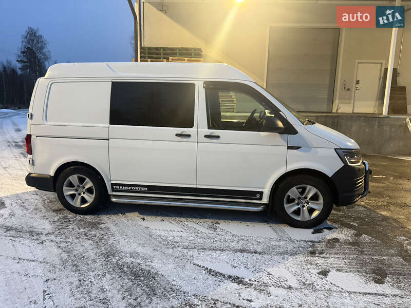 Минивэн Volkswagen Transporter 2016 в Шаргороде