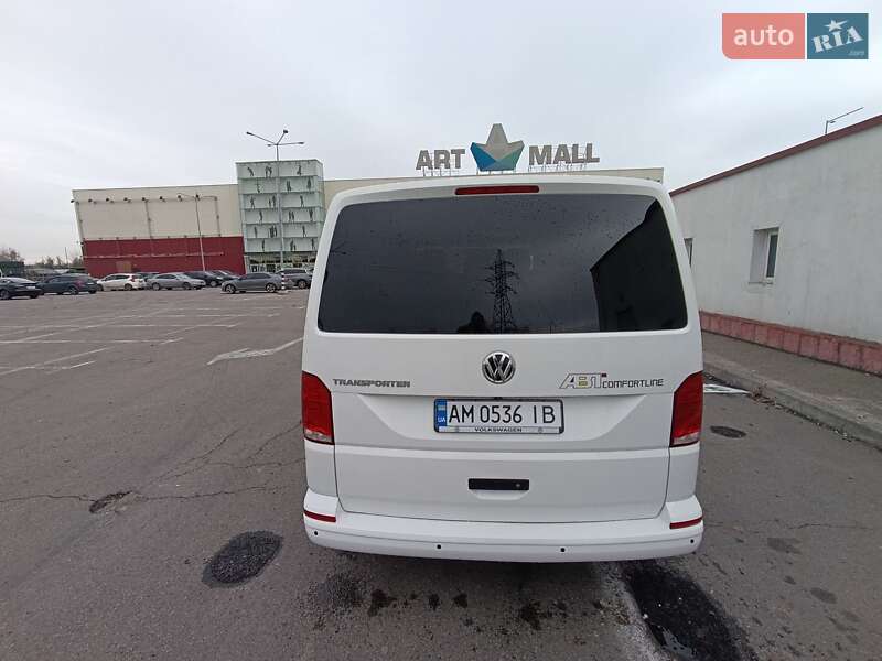 Мінівен Volkswagen Transporter 2020 в Києві
