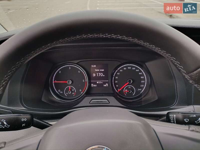 Мінівен Volkswagen Transporter 2020 в Києві