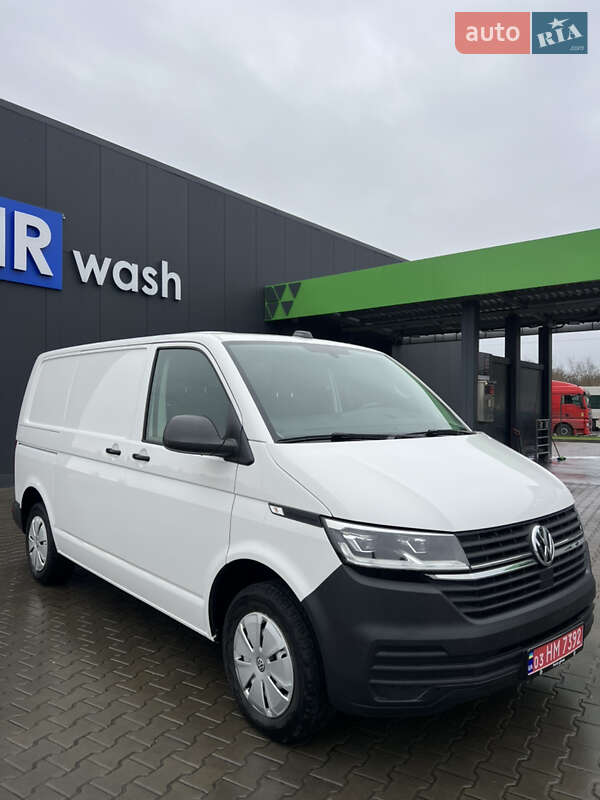 Грузовой фургон Volkswagen Transporter 2021 в Луцке