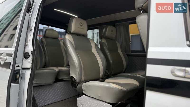 Мінівен Volkswagen Transporter 2005 в Івано-Франківську