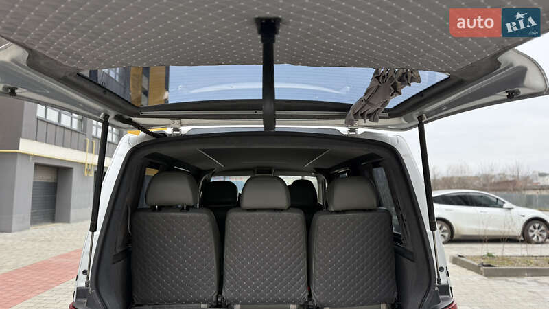 Мінівен Volkswagen Transporter 2005 в Івано-Франківську