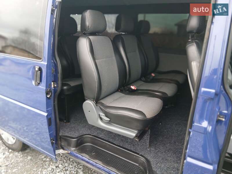 Мінівен Volkswagen Transporter 2003 в Рівному