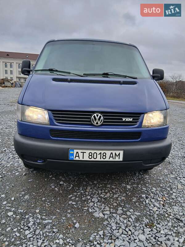 Мінівен Volkswagen Transporter 2003 в Рівному