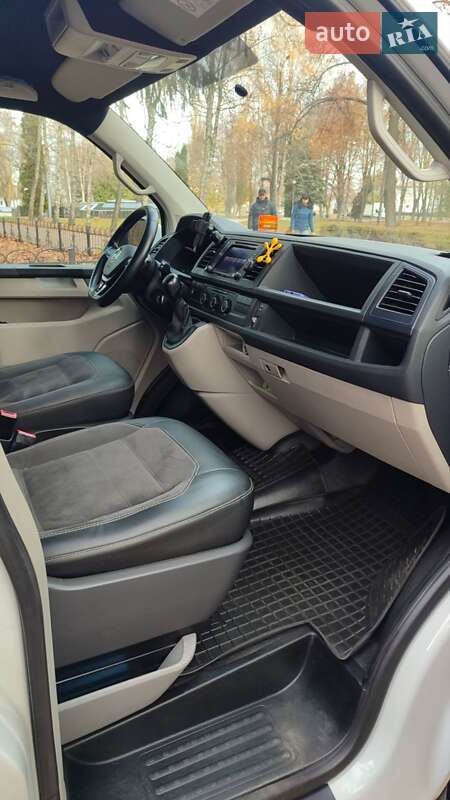 Мінівен Volkswagen Transporter 2015 в Ніжині