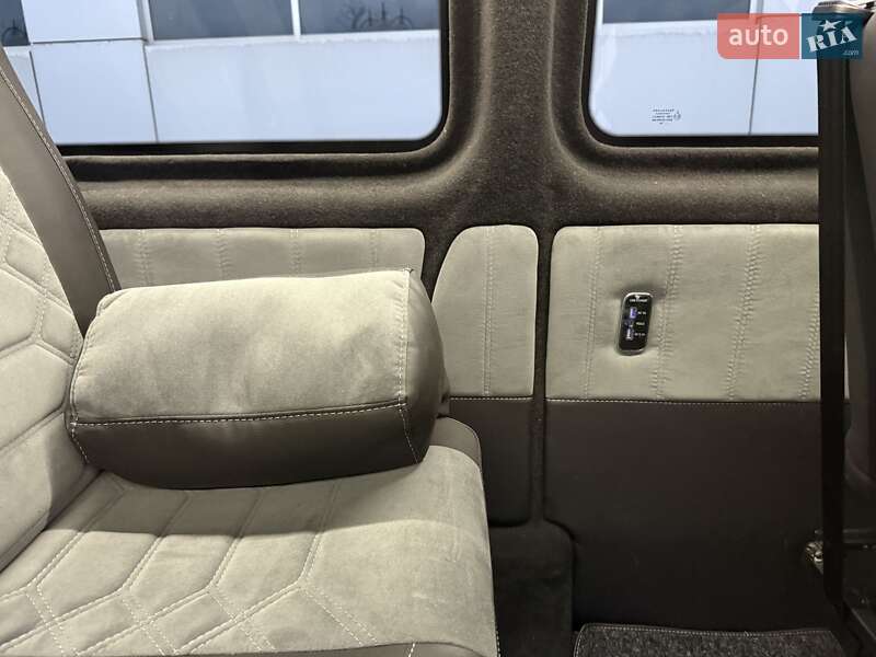 Мінівен Volkswagen Transporter 2016 в Білій Церкві фото 27 Мінівен Volkswagen Transporter 2016 в Білій Церкві