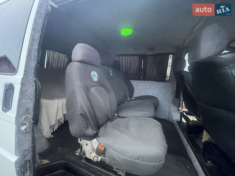 Мінівен Volkswagen Transporter 1994 в Турці