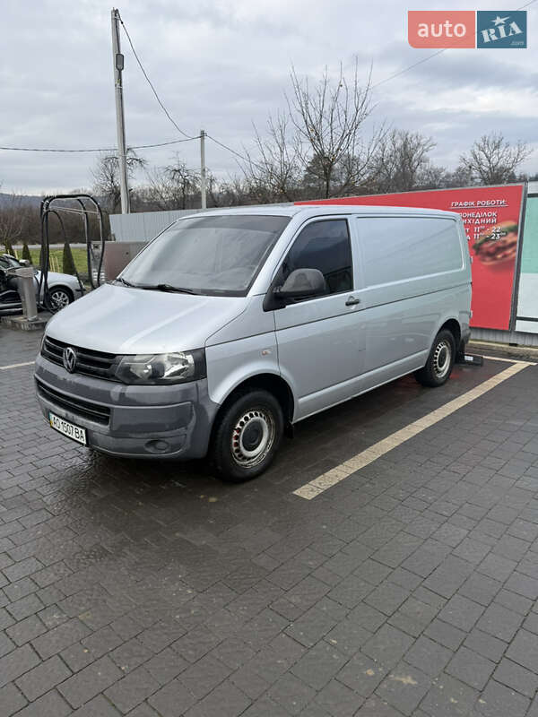 Volkswagen Transporter 2011 Volkswagen Transporter 2011