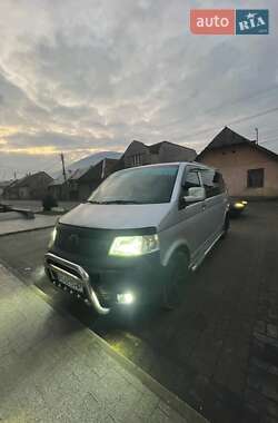 Мінівен Volkswagen Transporter 2005 в Бедевлі