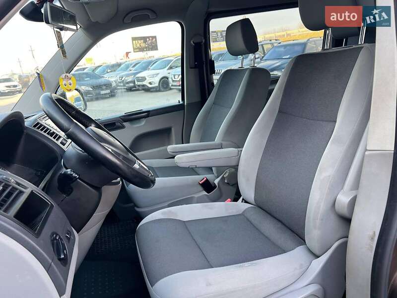 Минивэн Volkswagen Transporter 2014 в Львове