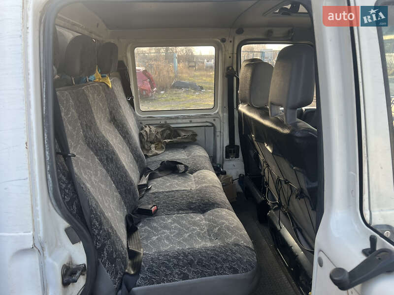 Грузопассажирский фургон Volkswagen Transporter 1994 в Ровно фото 11 Грузопассажирский фургон Volkswagen Transporter 1994 в Ровно
