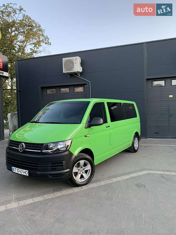 Минивэн Volkswagen Transporter 2015 в Ивано-Франковске