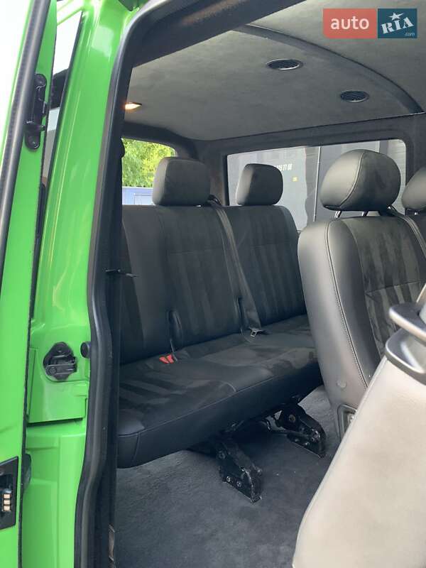 Минивэн Volkswagen Transporter 2015 в Ивано-Франковске