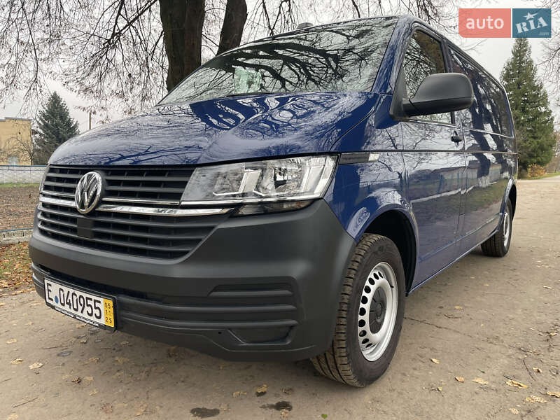 Грузовой фургон Volkswagen Transporter 2021 в Дубно