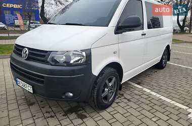 Вантажопасажирський фургон Volkswagen Transporter 2015 в Хмельницькому