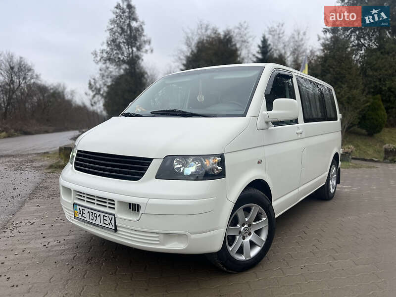 Минивэн Volkswagen Transporter 2006 в Львове