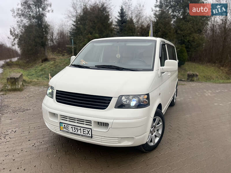 Минивэн Volkswagen Transporter 2006 в Львове