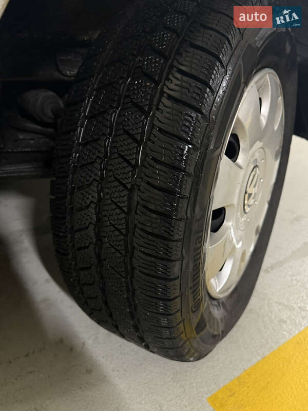 Мінівен Volkswagen Transporter 2002 в Львові