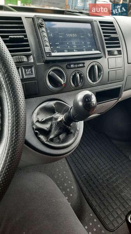 Минивэн Volkswagen Transporter 2009 в Киеве фото 4 Минивэн Volkswagen Transporter 2009 в Киеве